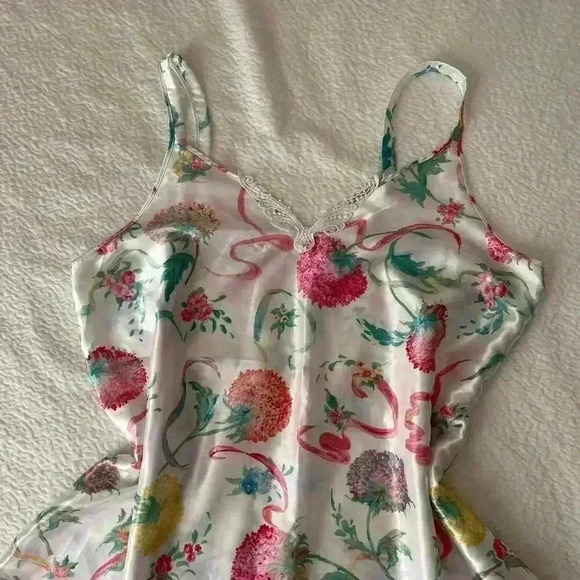 Vintage pink floral chemise women’s XL lace appliqué satin dainty delicate - Picture 4 of 4